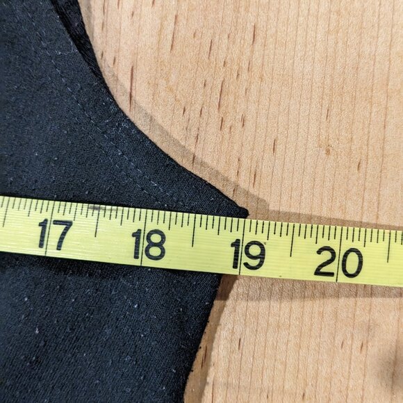 Fun Flirty LBD - Picture 4 of 9